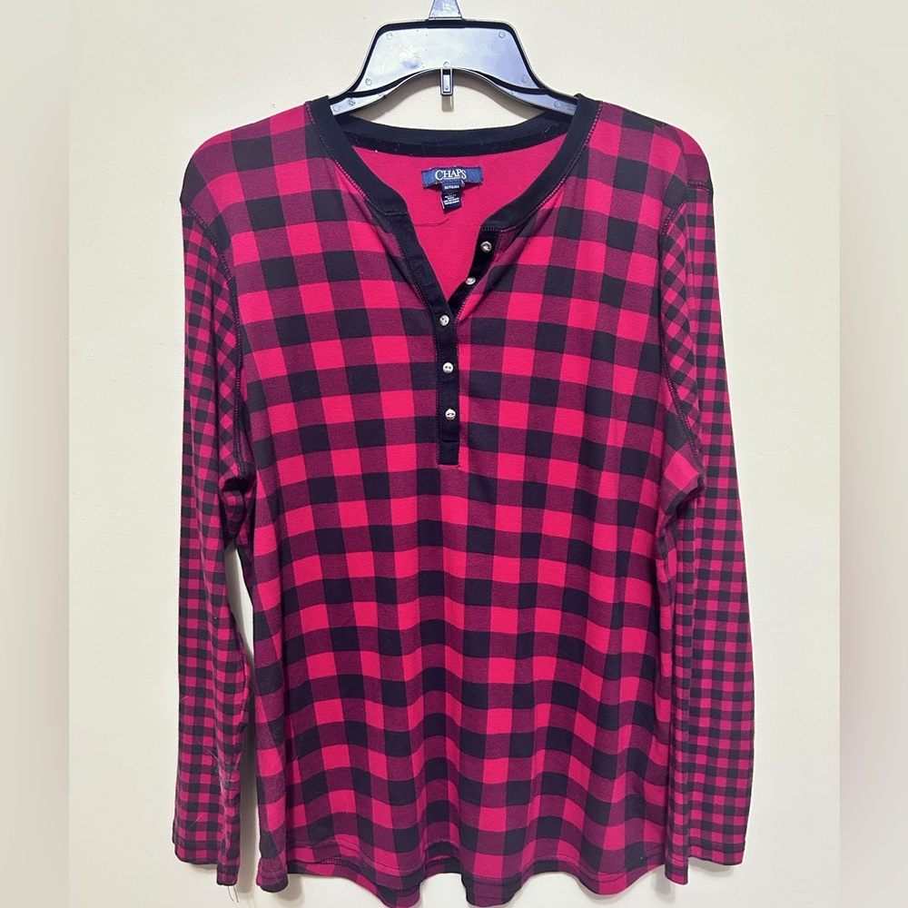 Chaps 1X red and black plaid top